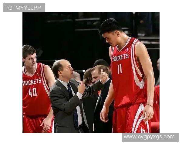 范甘迪对姚明的赞誉与期望揭示了篮球的无限可能性与未来发展方向